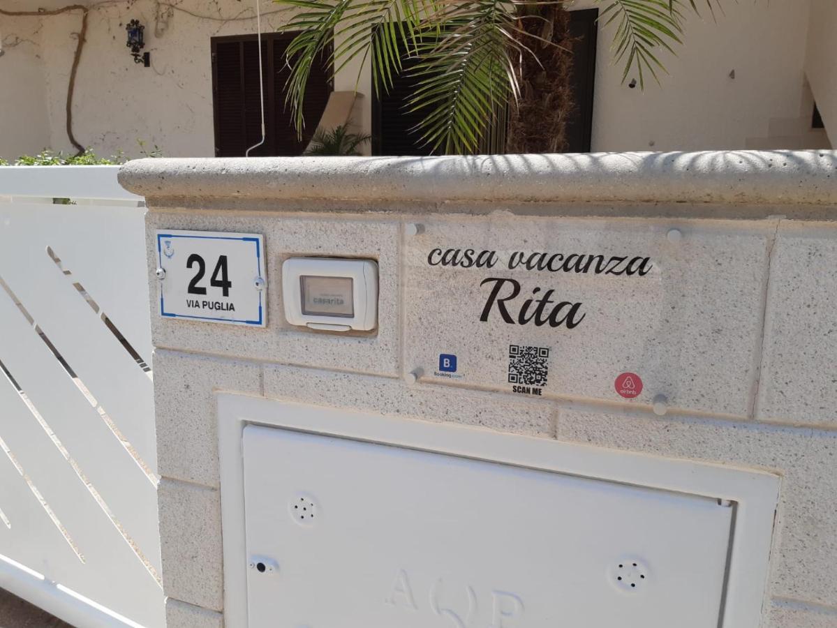 Casa Vacanza Rita Marina Di Pescoluse Eksteriør bilde