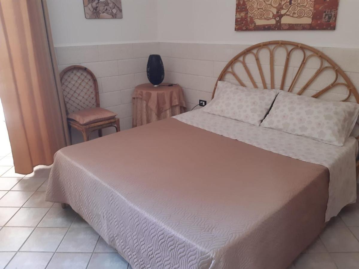 Casa Vacanza Rita Marina Di Pescoluse Eksteriør bilde