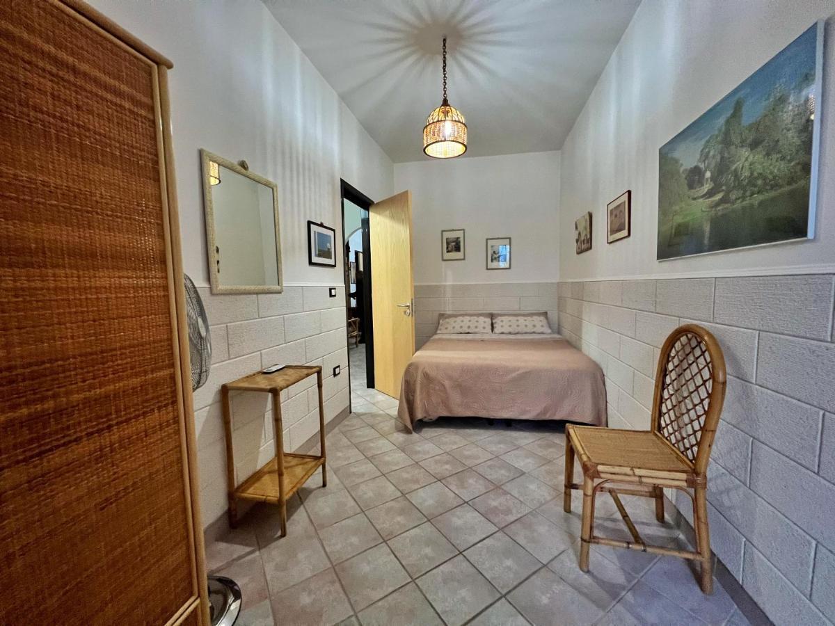 Casa Vacanza Rita Marina Di Pescoluse Eksteriør bilde