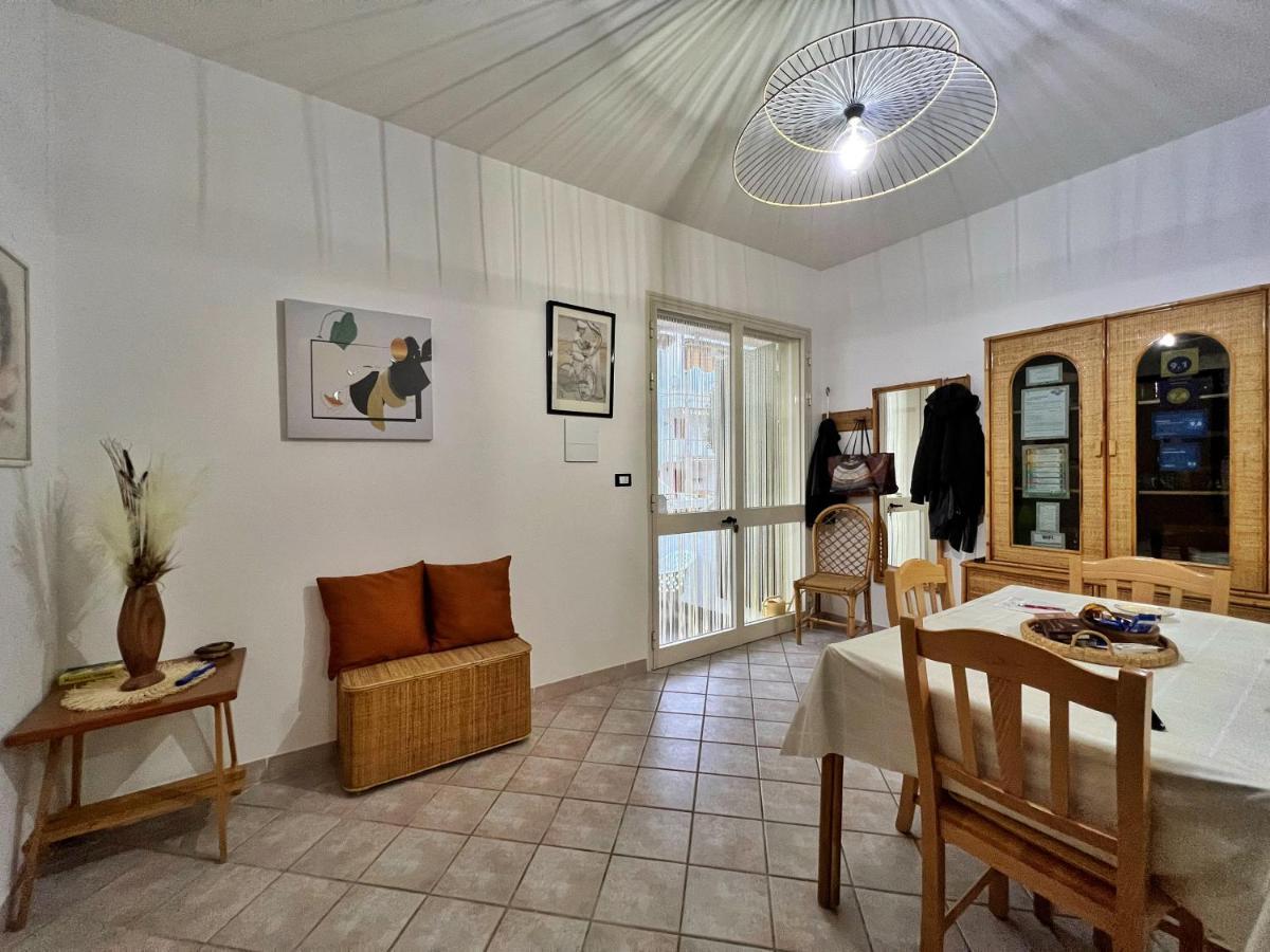Casa Vacanza Rita Marina Di Pescoluse Eksteriør bilde